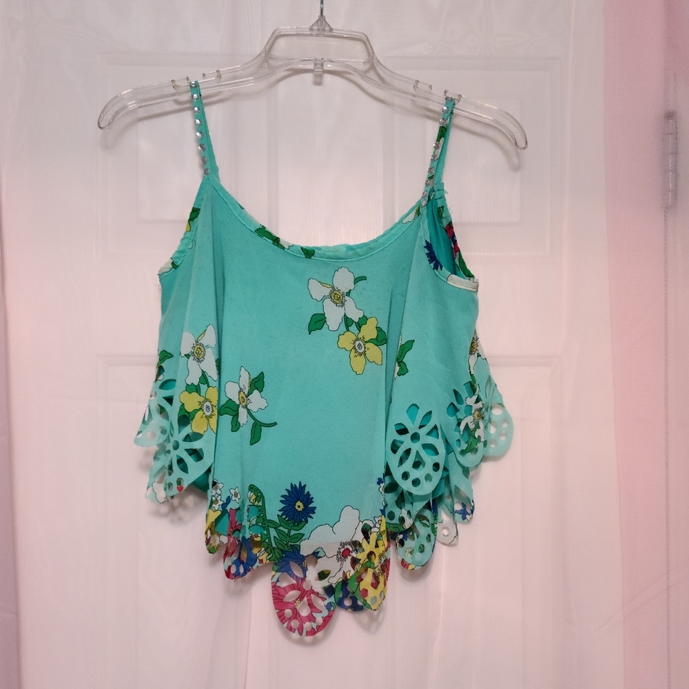 Floral crop top